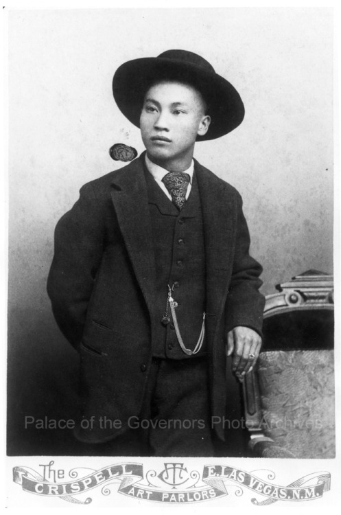 Lee Chin cabinet card photograph from Las Vegas, New Mexico