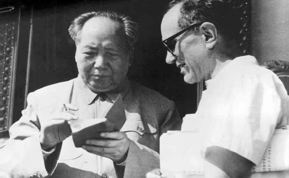 Sidney Rittenberg, the second American to achieve citizenship in Communist China and close associate of Mao, has his copy of the Little Red Book personally signed.